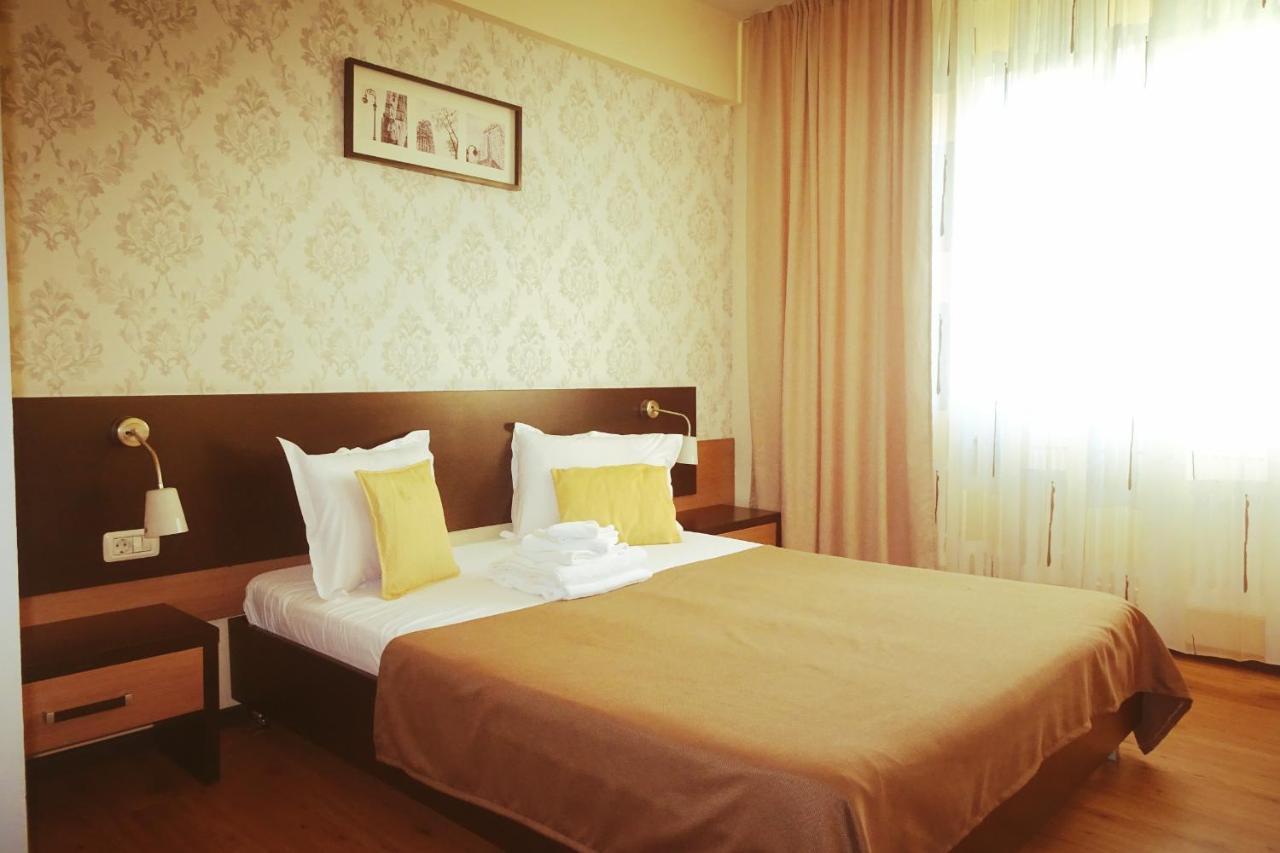 Hotel Nord Ploiesti Exterior photo