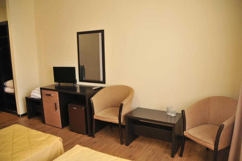 Hotel Nord Ploiesti Exterior photo